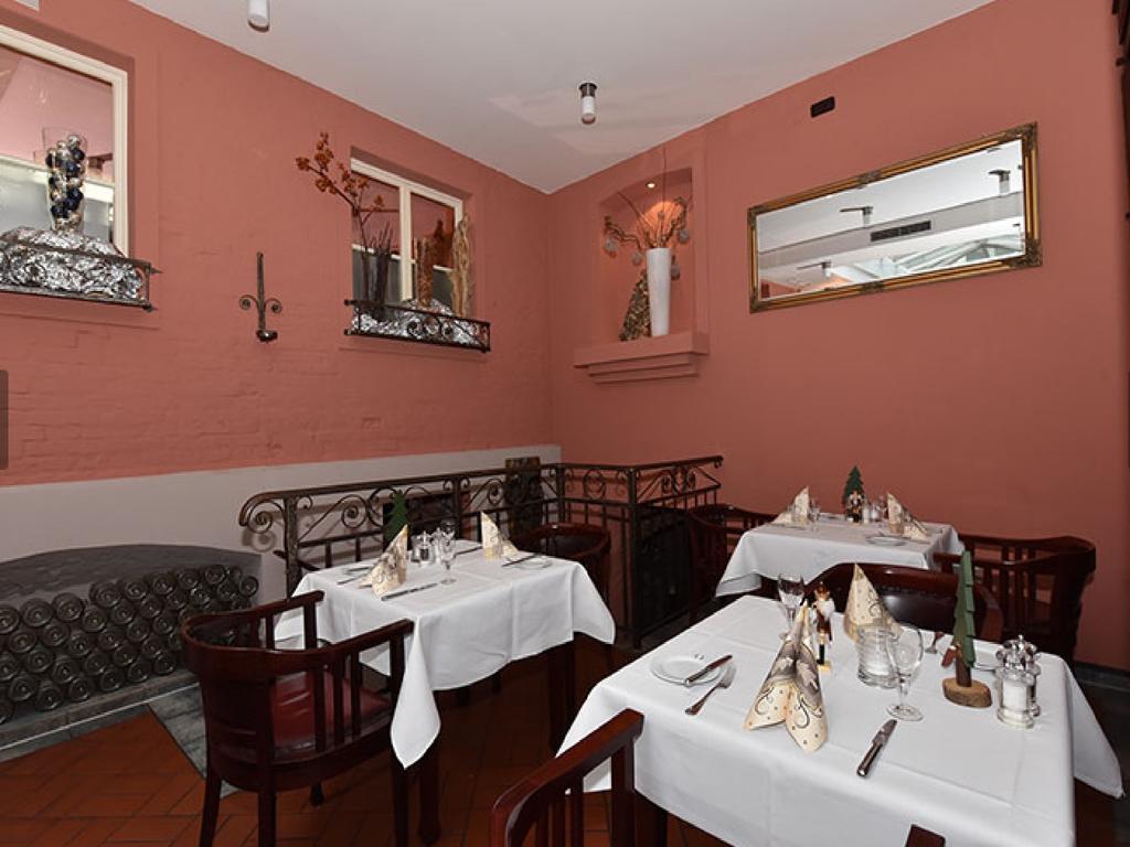 Weinhaus Woehler Hotel Schwerin  Bagian luar foto